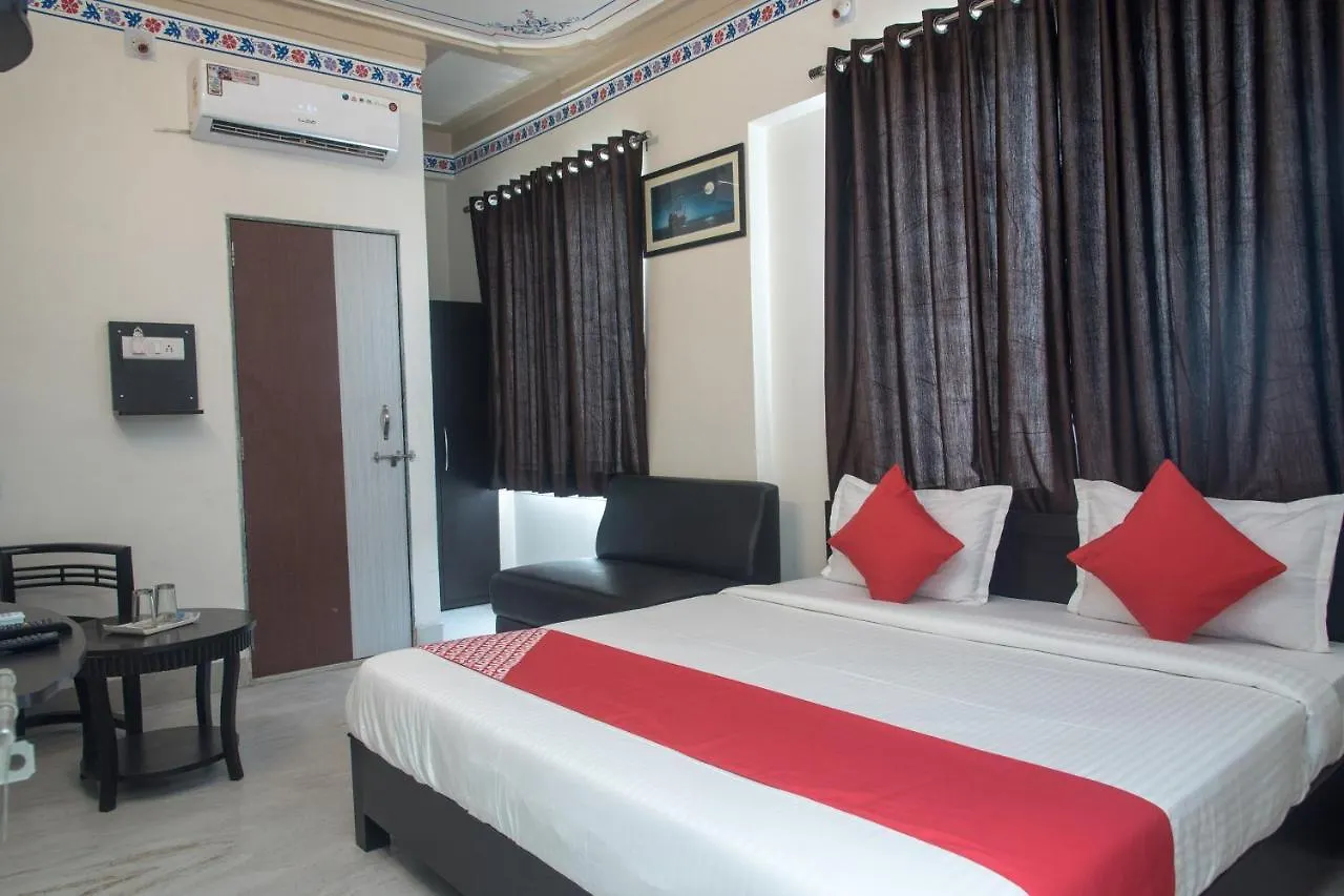 ***  Flagship 14838 Shree Jee Hotel Udajpur Indie